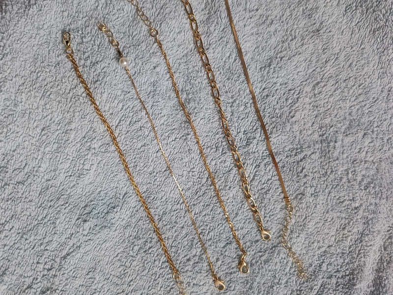 5 Set Of Bracelet
