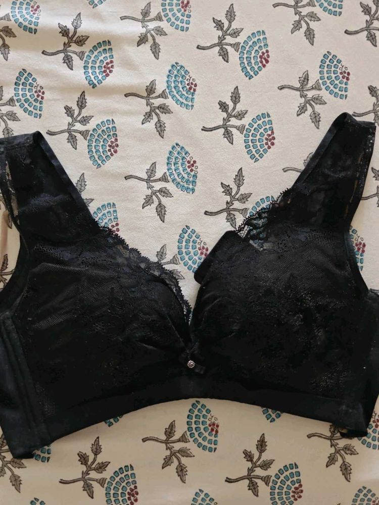 Elegant Black Lace Bra