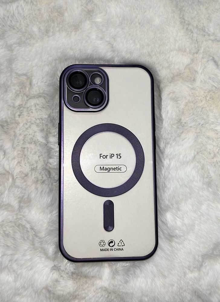iPhone 15 Magnetic Case