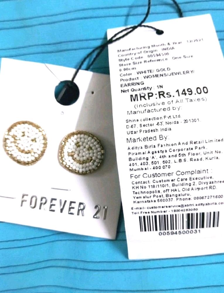 💥🆕️ Forever 21 Smiley Beaded Stud Earrings