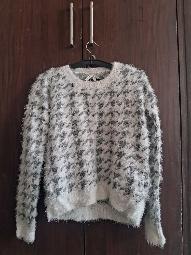 Fluffy Houndstooth Sweater