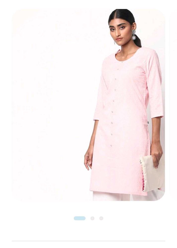 Avaasa Elegant Pink Chikankari Kurta