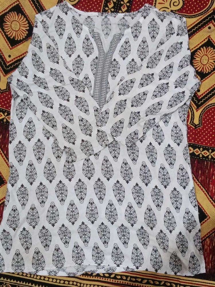 Patterned Kurta Top