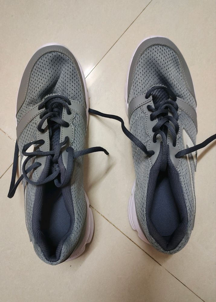 Brand New Running Shoes For Men- grey Colour