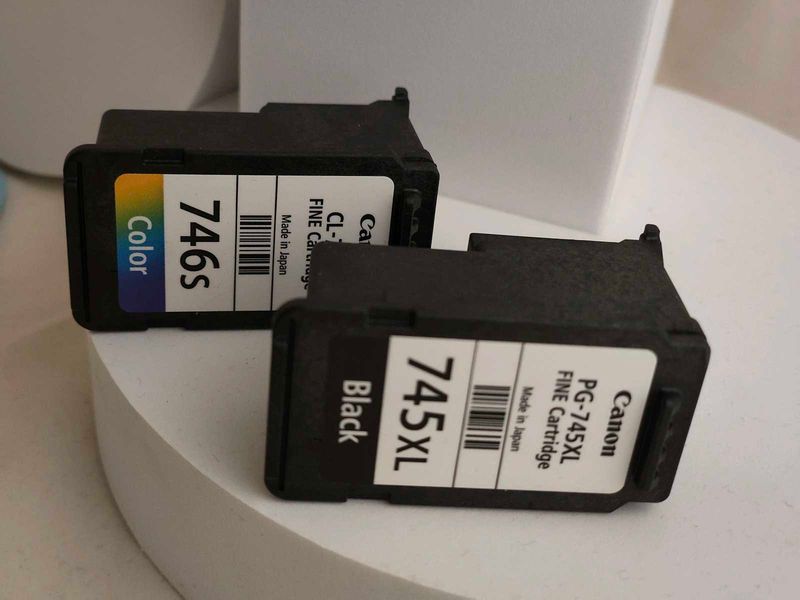 Canon 745 Black Cartridge XL and Colour 746 S