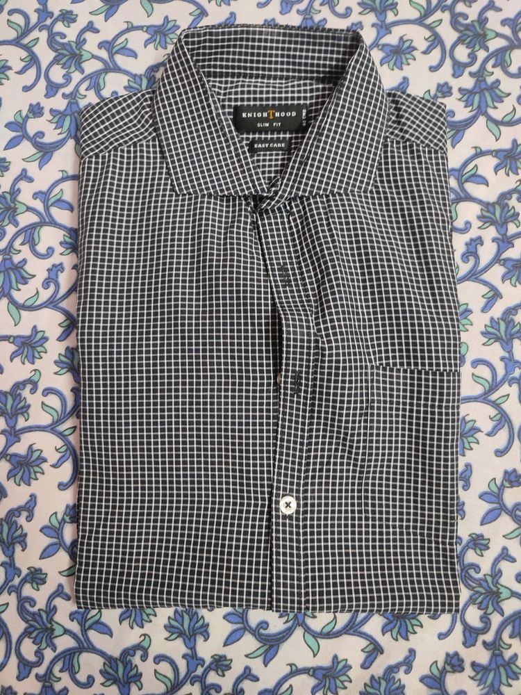 Knighthood Shirt Black