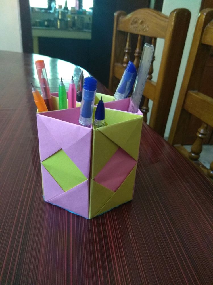 Beautiful Hand Made Pen Stand,Made Of Chart Paper,Paper Craft