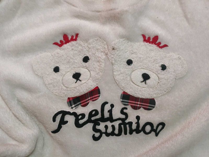 Cute Bear Embroidered Sweatshirt