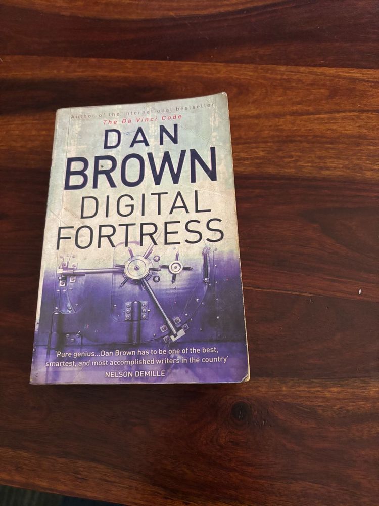 Set Of 2 Dan Brown Books