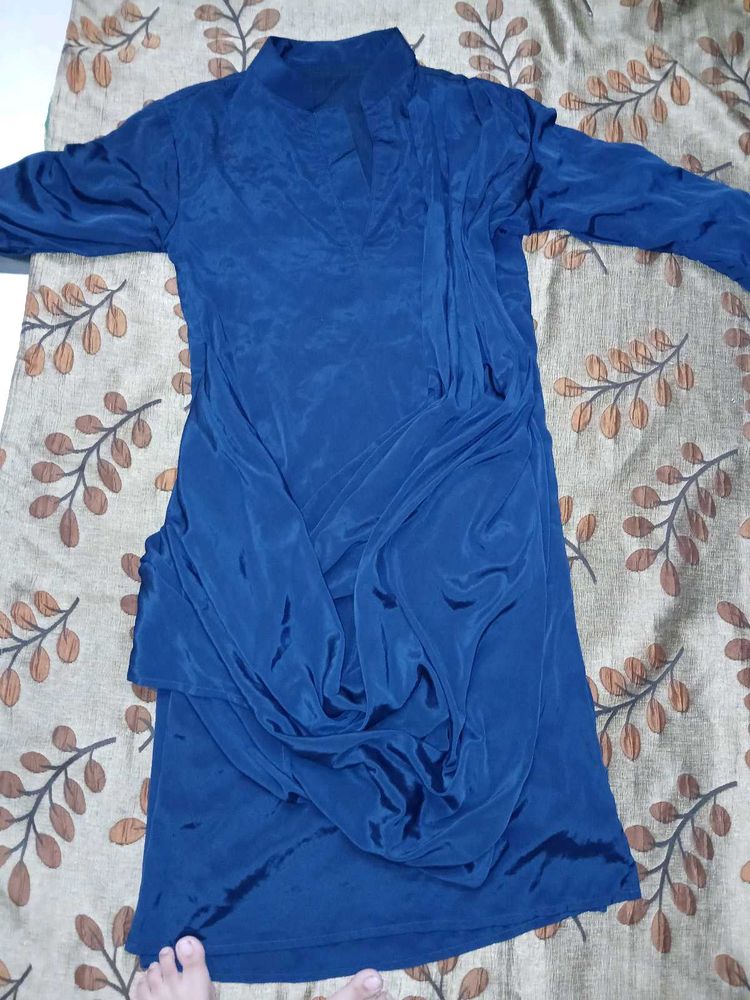 saree type top Blue Dress