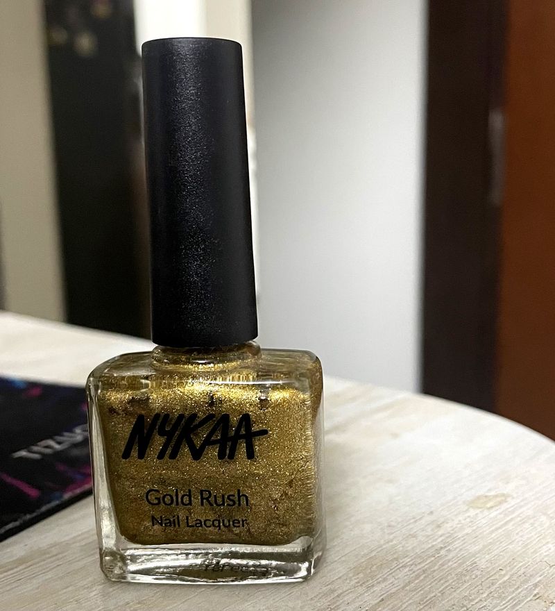 Nykaa Gold Rush Nail Polish