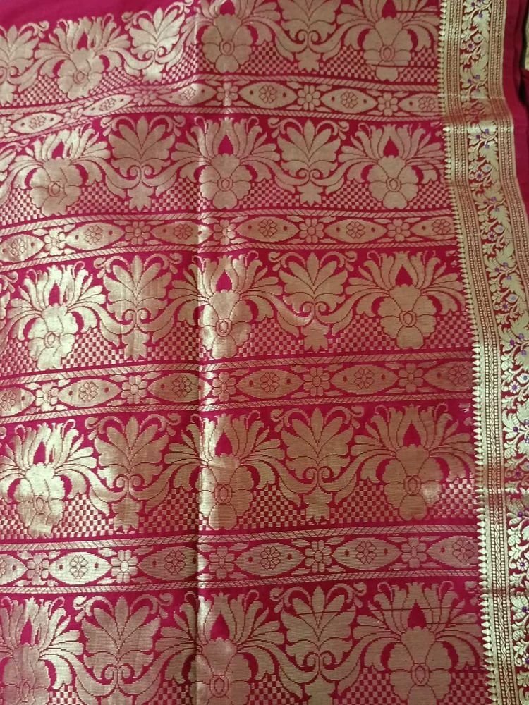 Red &amp; Gold Silk Blend Saree