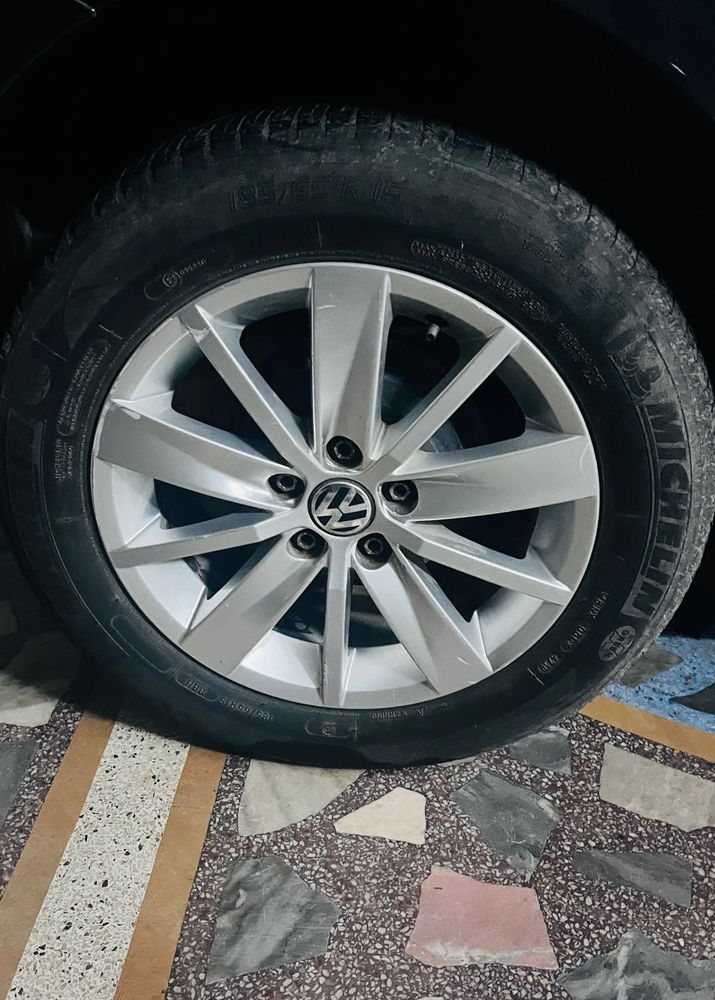 Volkswagen Tire