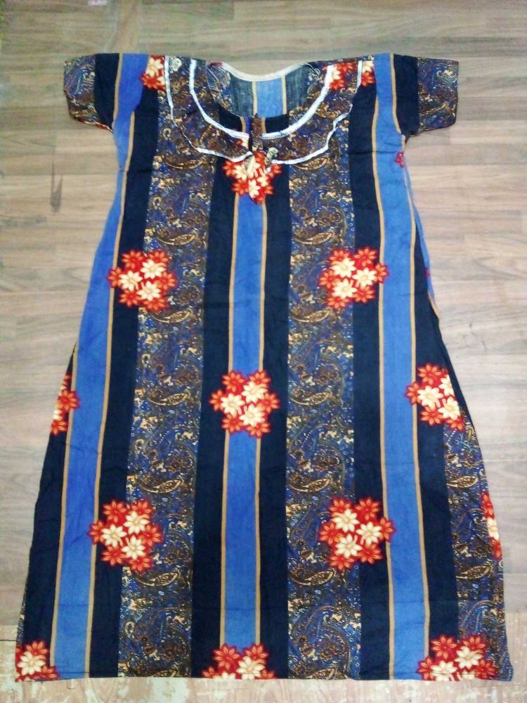 Floral Feeding Nightgown