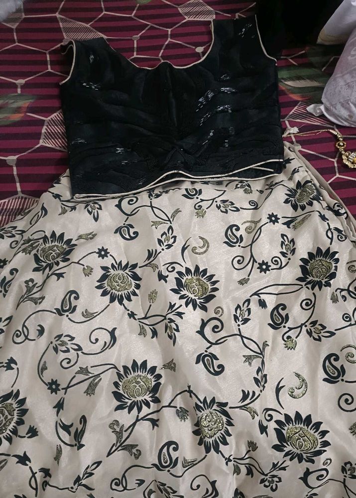 Floral Lehenga Choli Set