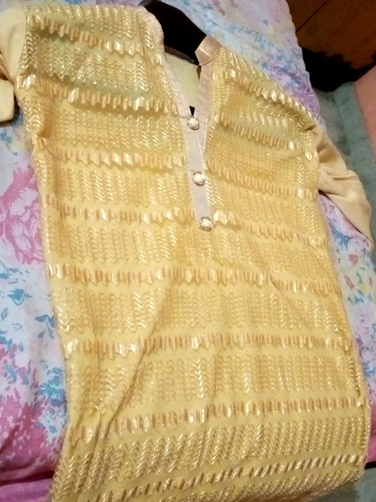 Kuta With Chunni Set
