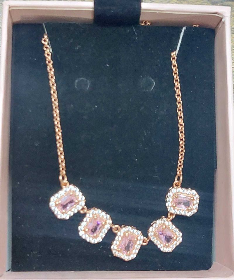 925 SS necklace with pink solitaires