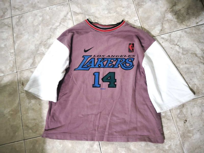 Lakers 5 sleeve shirt T-Shirt