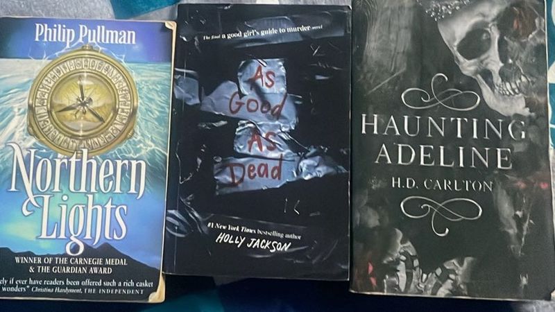 Book Bundle: Thrilling Reads