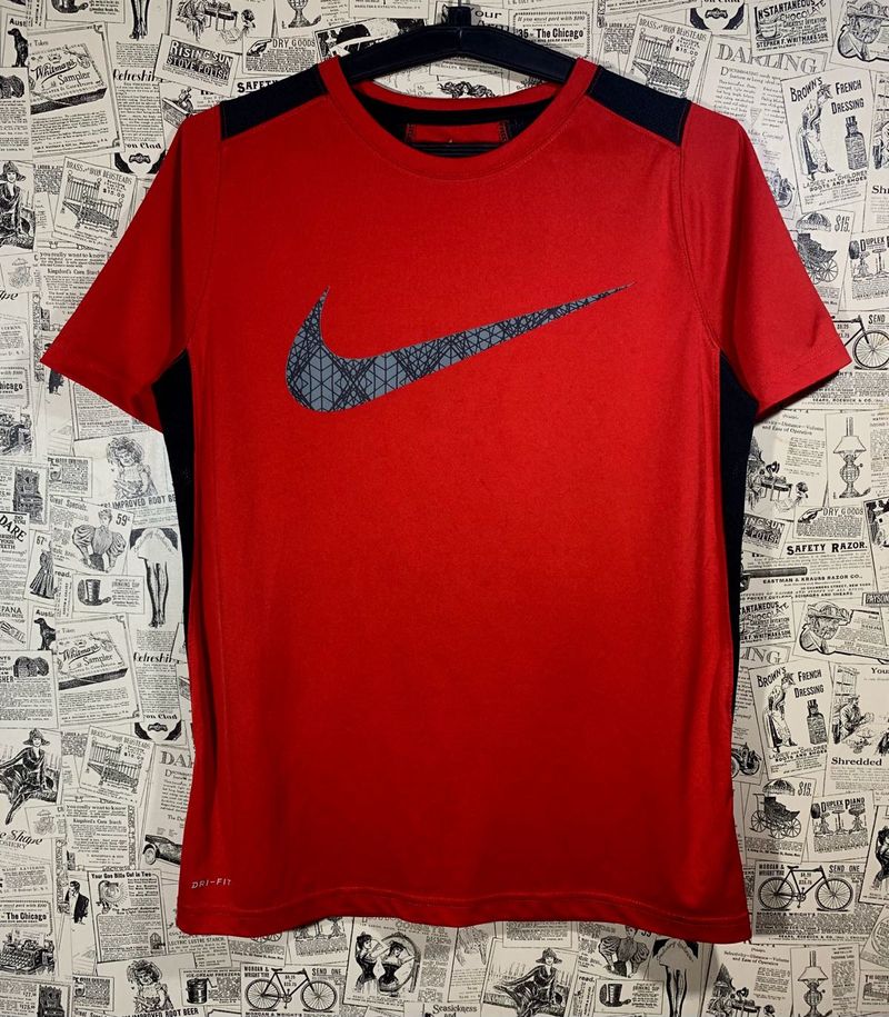 Nike Dri-FIT Training Tee Chest-40to44 Stretchab
