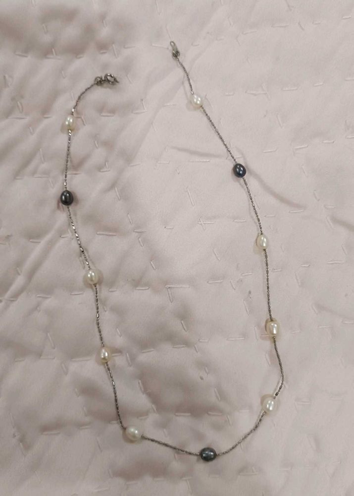 Pearl and Silver Chain Necklace