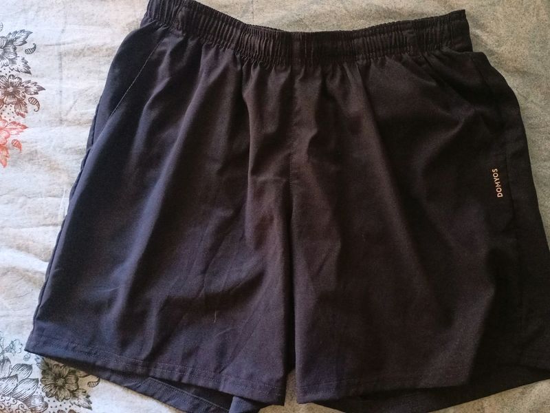 Domyos short pant by Decathlon