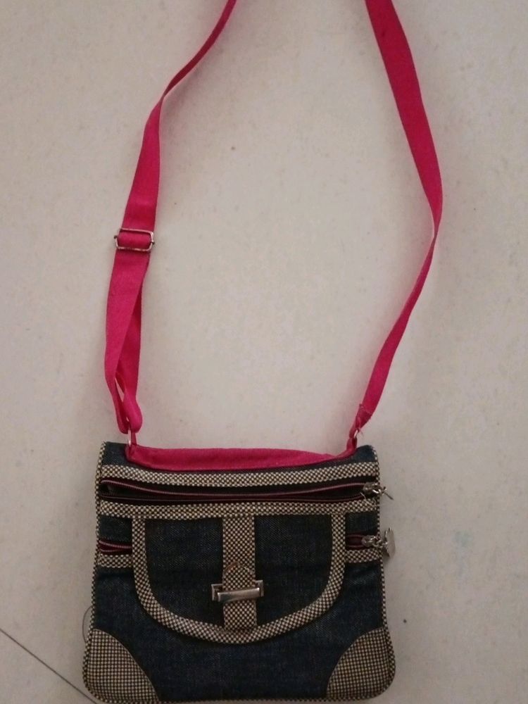 Sling Bag 👜