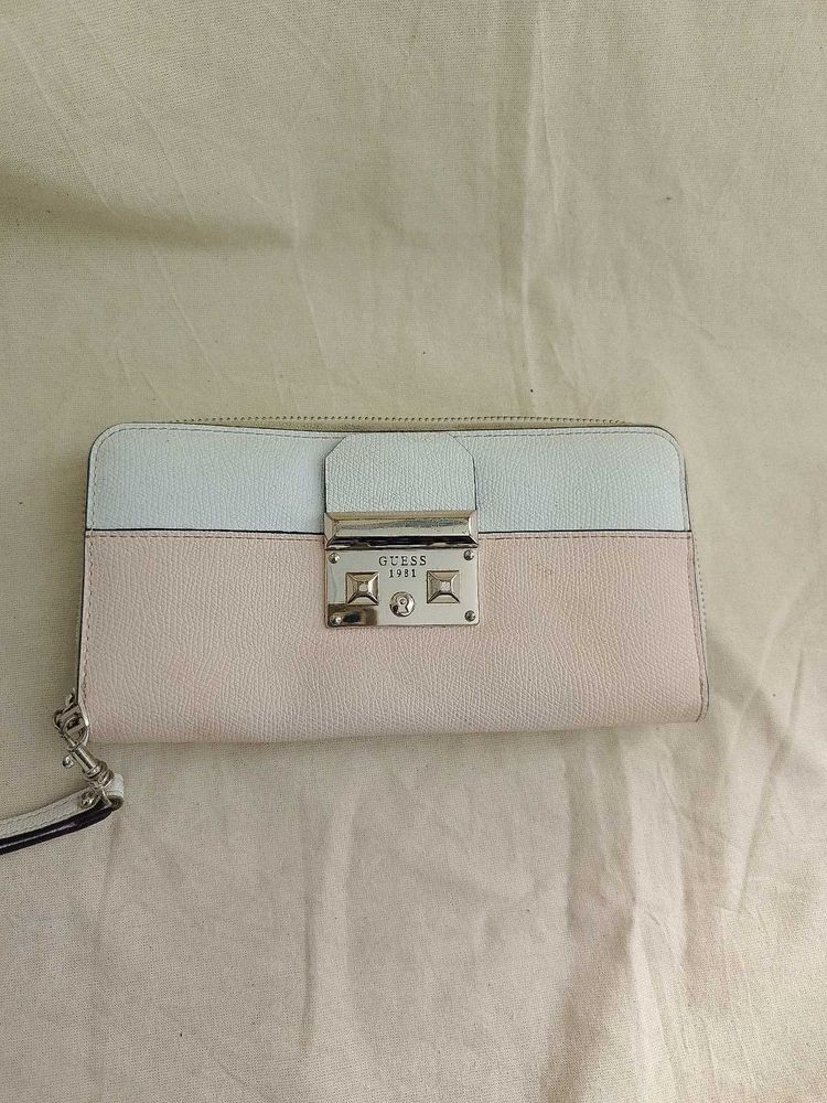 Guess Authentic