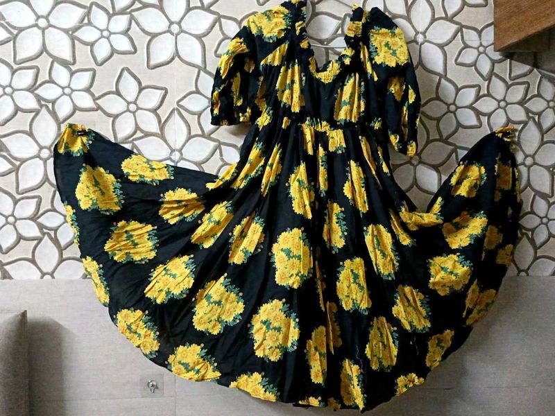 Sunflower Print Midi Dress