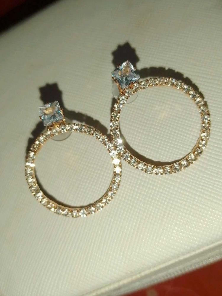 New Light Weight Earings ✨