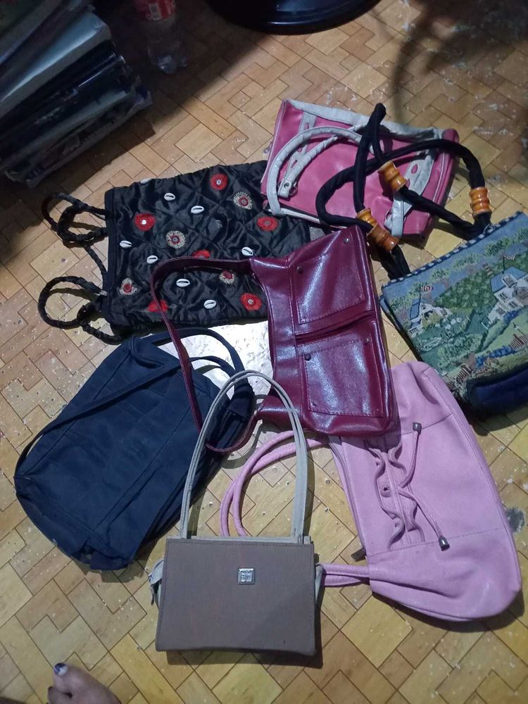 7 Handbags &amp; Shoulder Bags