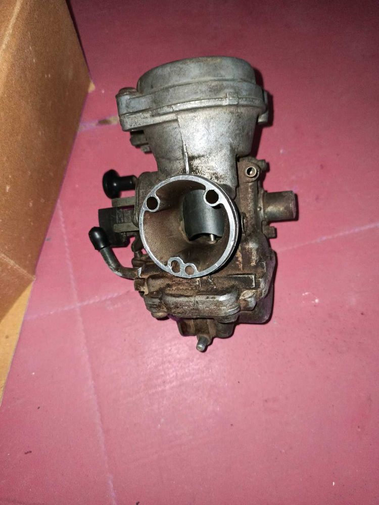 Bajaj Pulsar 180 Carborater