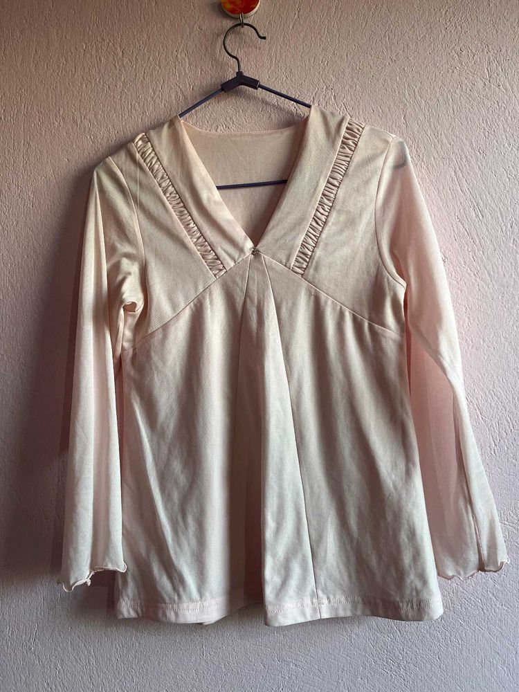 Elegant Peach V-Neck Top