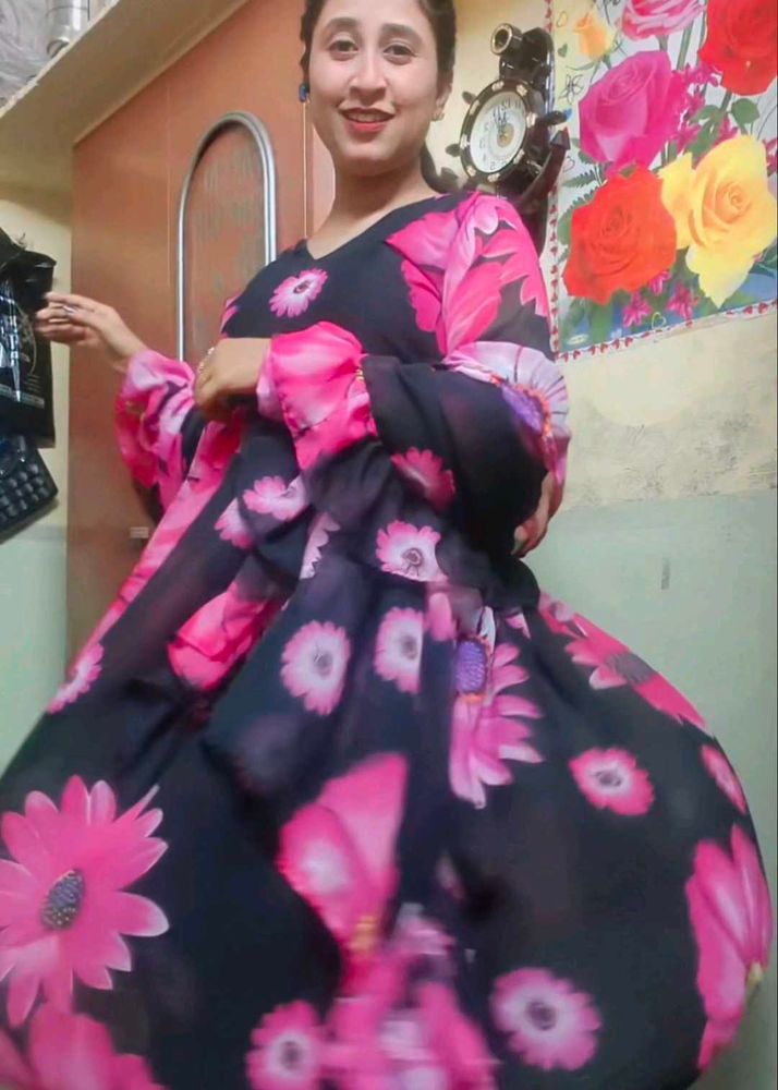 I Am Selling A Beautiful Gown Set