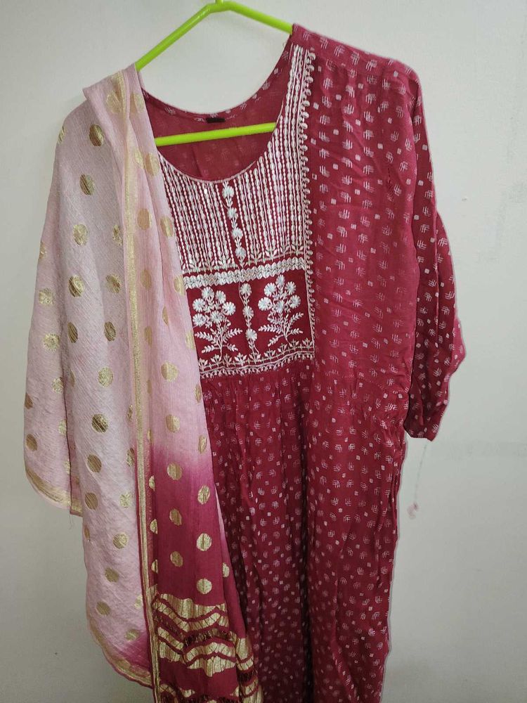Elegant Maroon Kurta Set