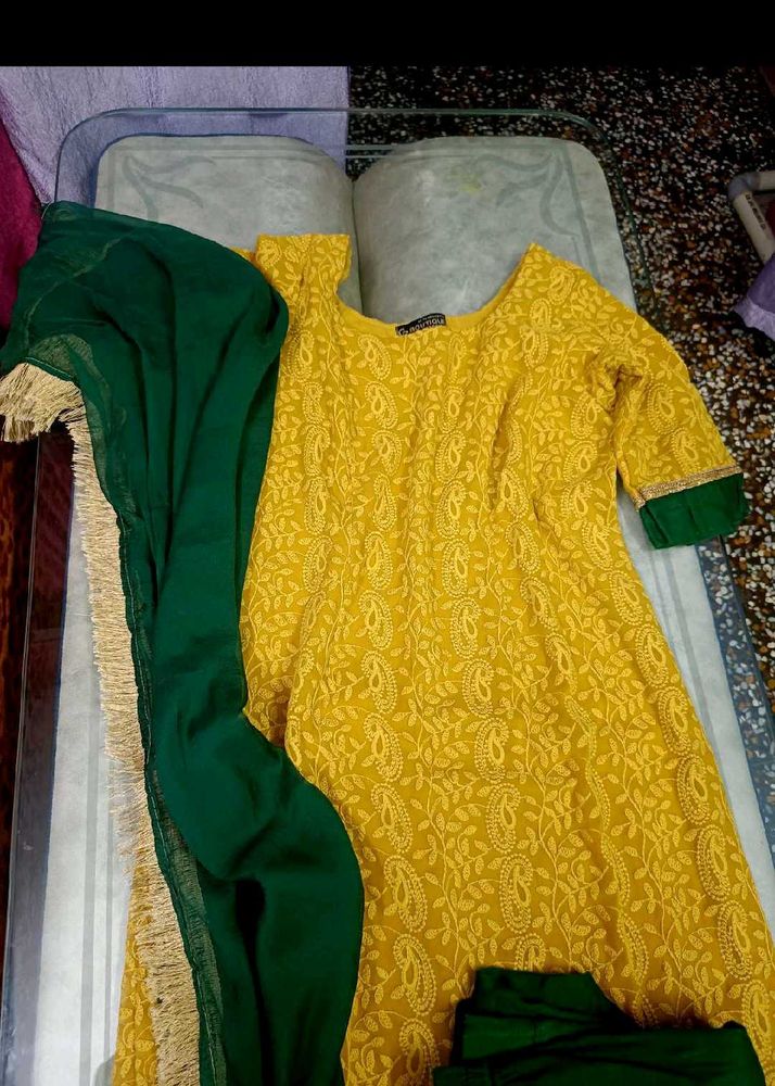 Chikankari Kurta Set