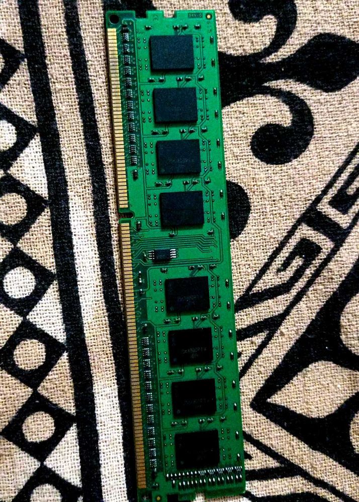 2GB DDR-lll RAM