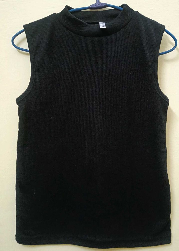 Black Mock Neck Sleeveless Top