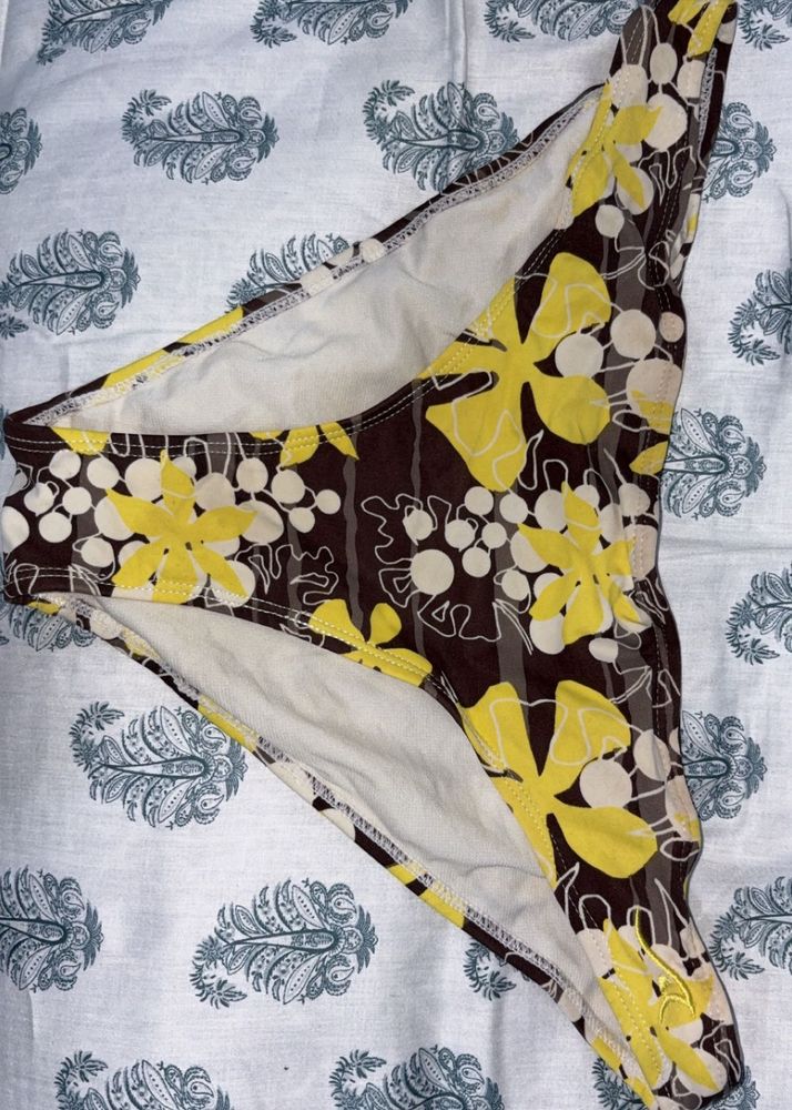 Used Floral brief