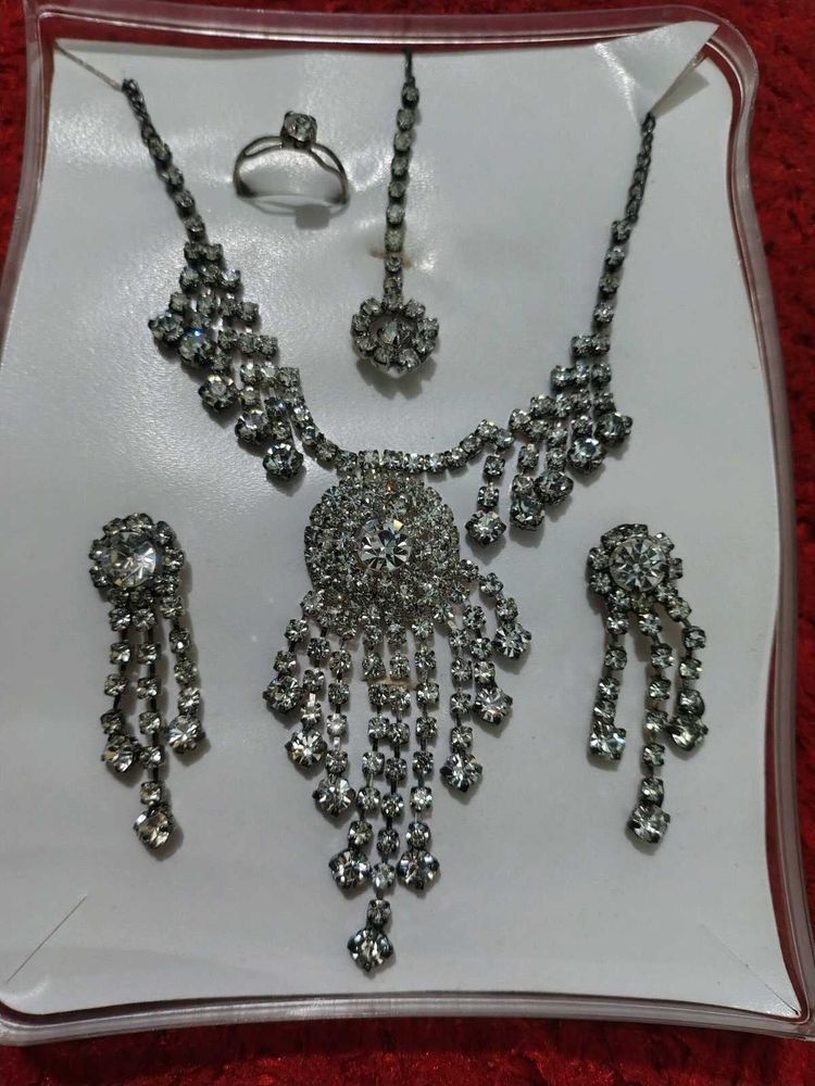 Jewellery Set
