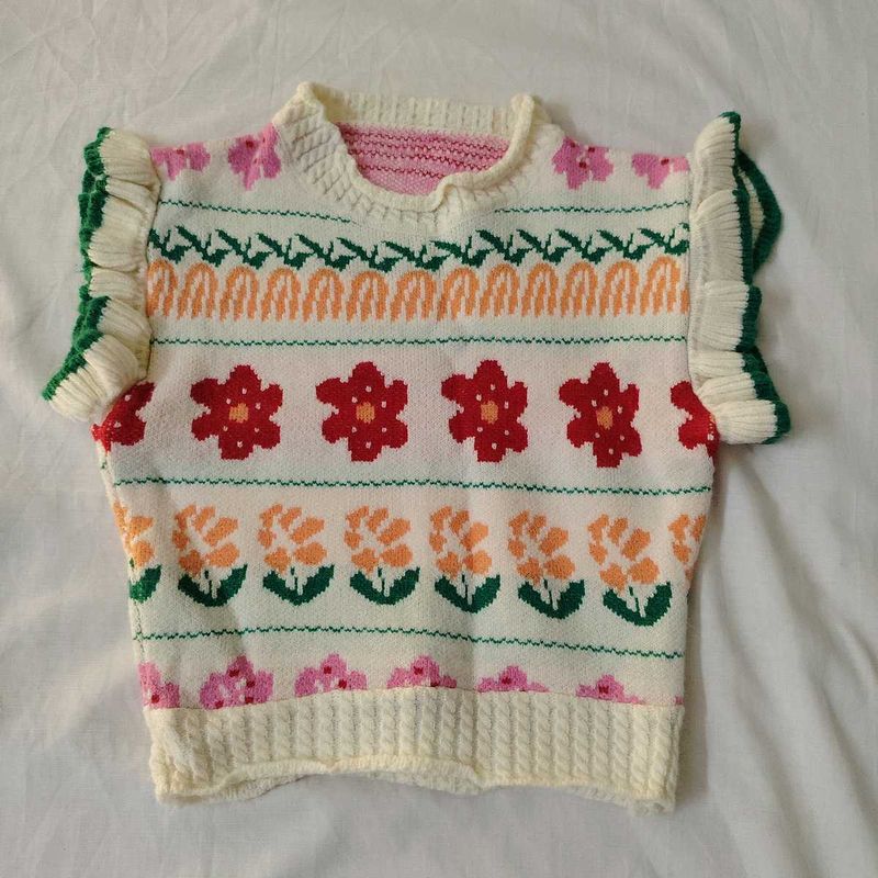 Floral Knit Top with Ruffle Sleeves