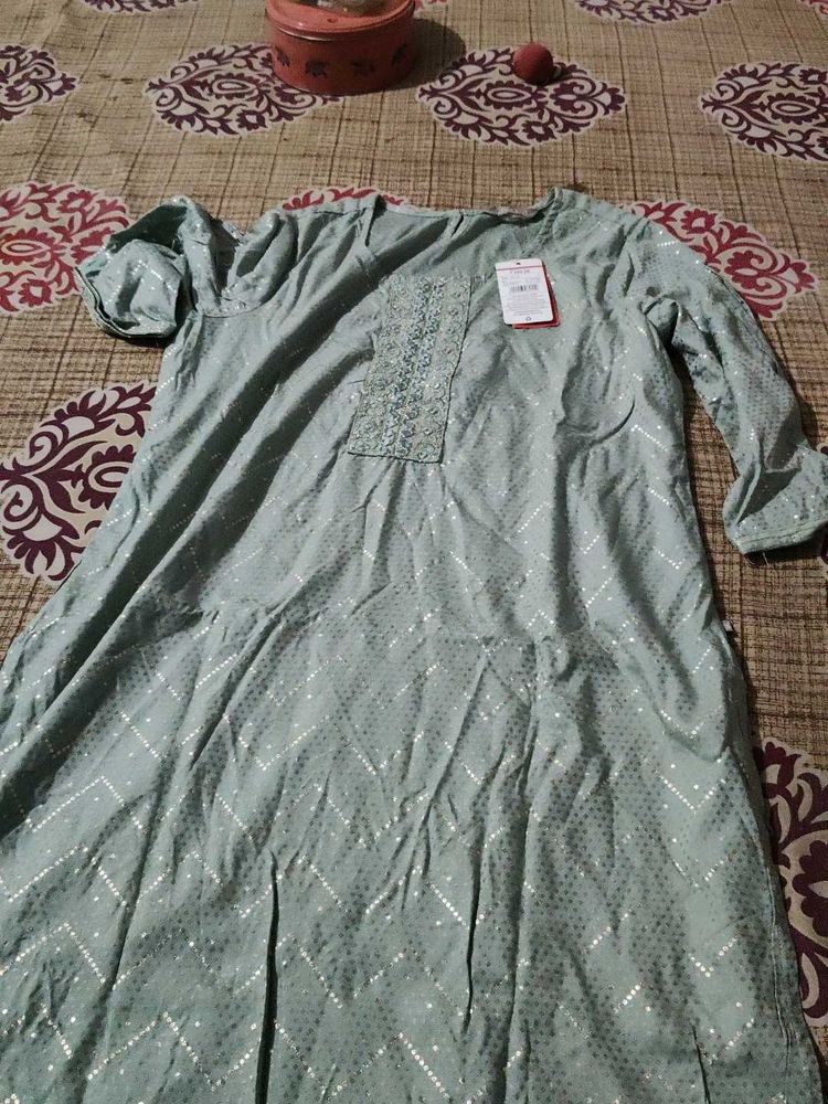 L SIZE NEW BRANDED KURTI