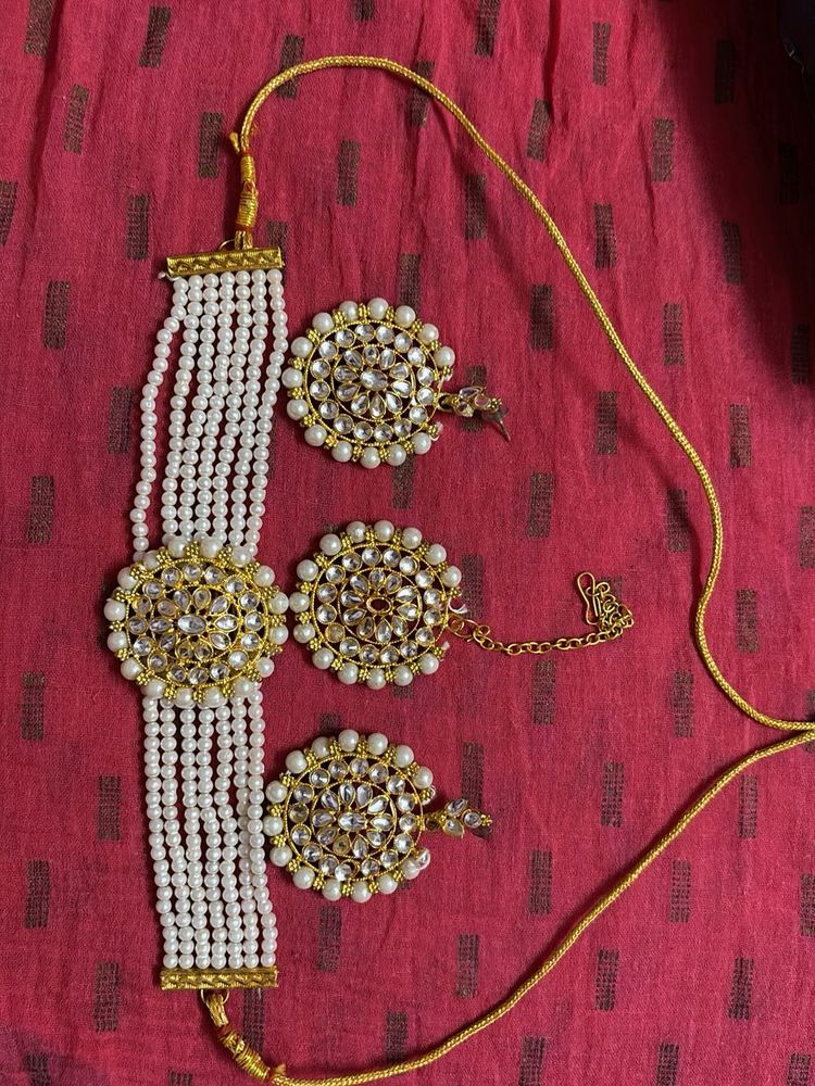 Elegant Pearl &amp; Kundan Jewelry Set
