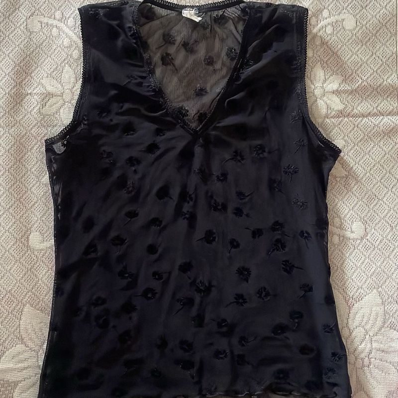 Black mesh top