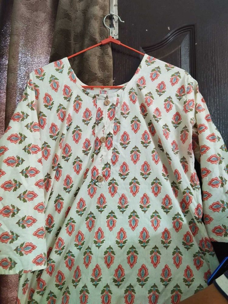 Floral Print Short Kurta