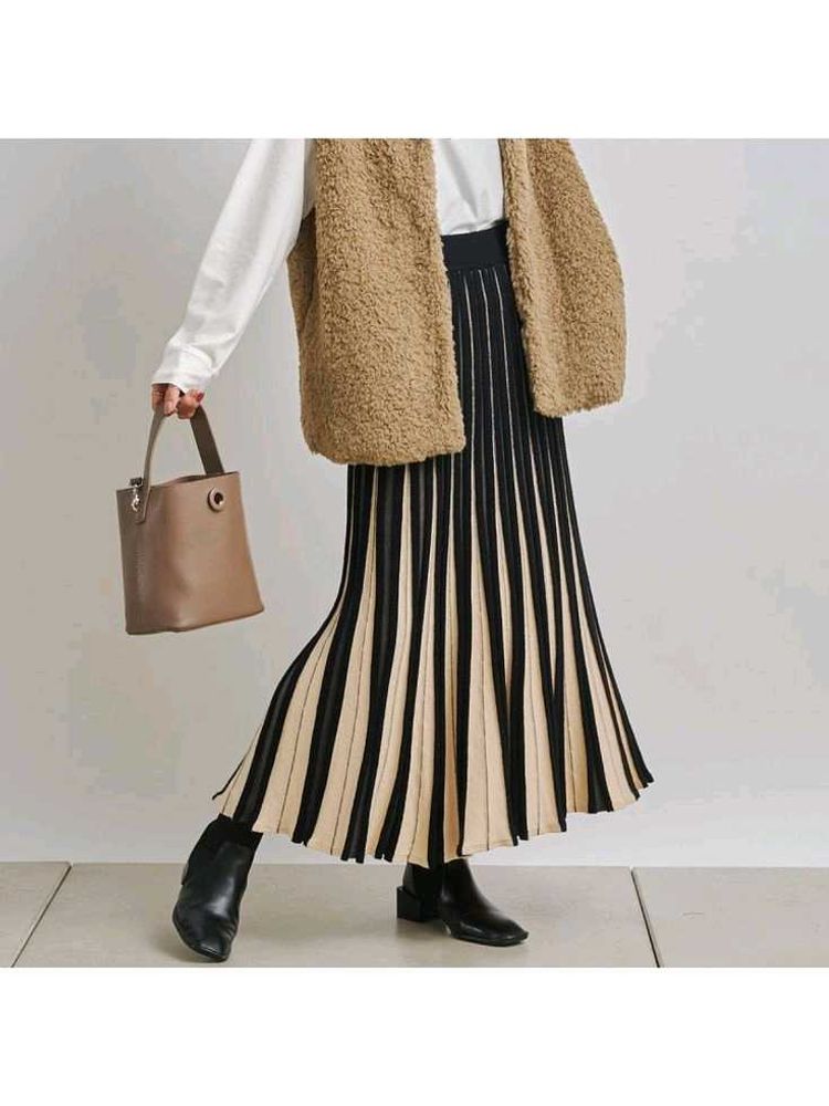 Pleated Midi Skirt - Stylish &amp; Versatile