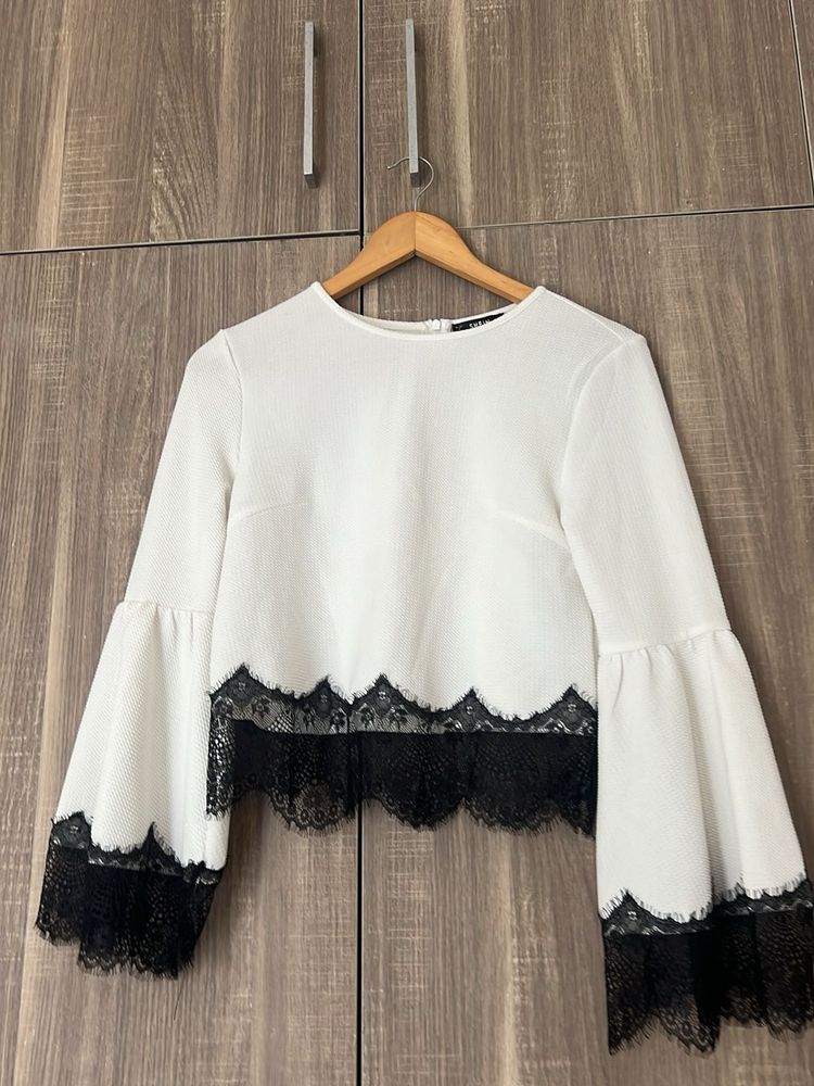 Lace Detail Bell Sleeve Top