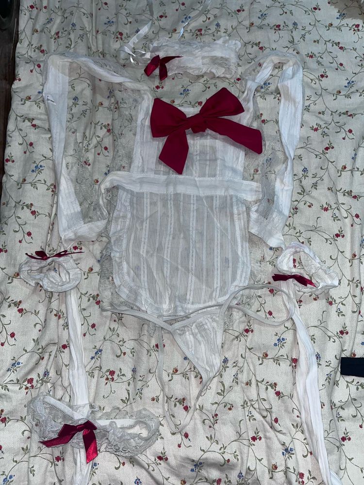 Cute Maid Costume