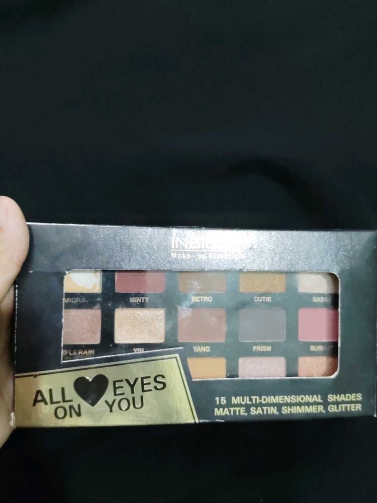 Insight Eyeshadow Palette 15 Shades