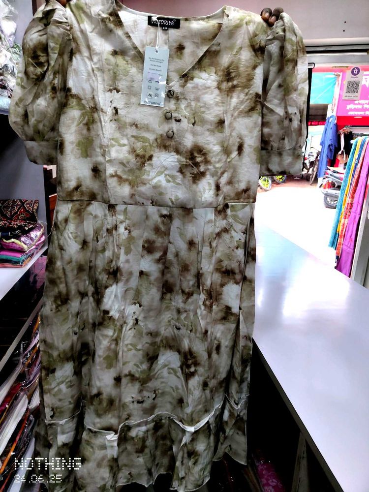 Elegant Patterned Dress